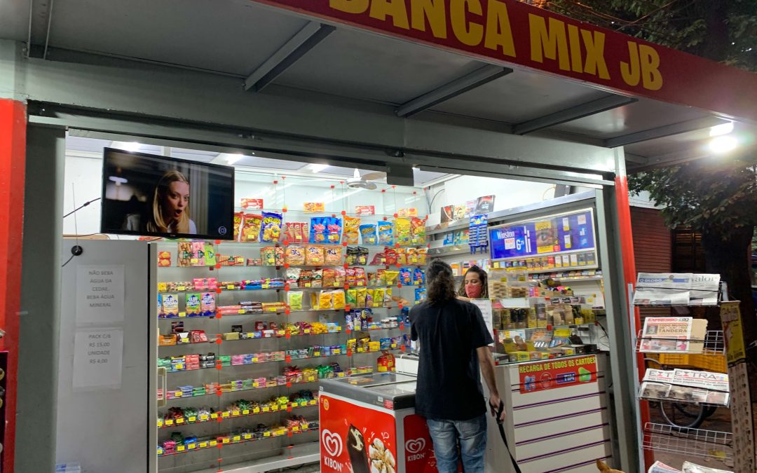 AS CONVENIÊNCIAS NAS BANCAS