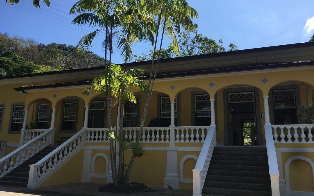 UM SOLAR DE MUITAS HISTÓRIAS
