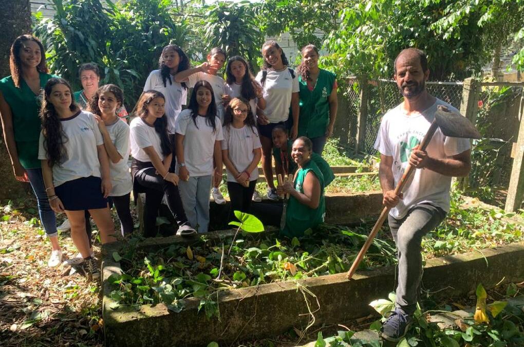 SEMEANDO A EDUCAÇÃO AMBIENTAL NAS ESCOLAS 