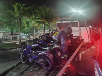 PM PROMOVE BLITZ DE OLHO EM MOTOQUEIROS