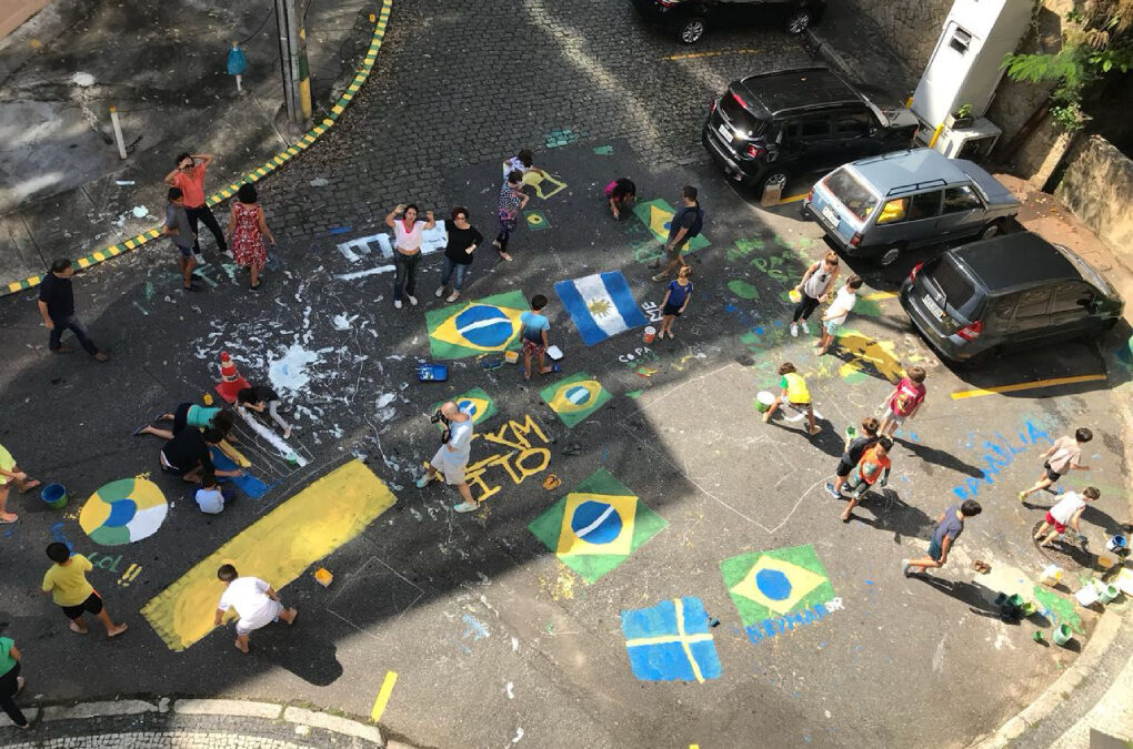 A COPA DO MUNDO ESTÁ NAS RUAS