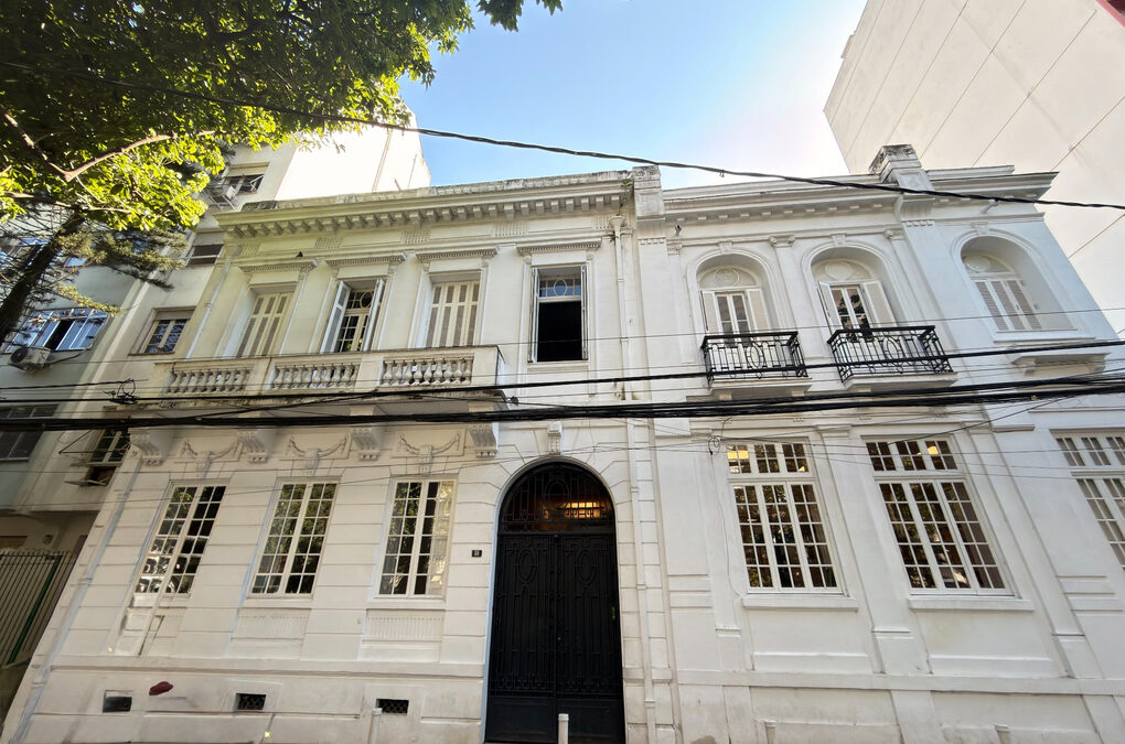 HISTÓRIAS QUE NASCEM DA EDUCAÇÃO
